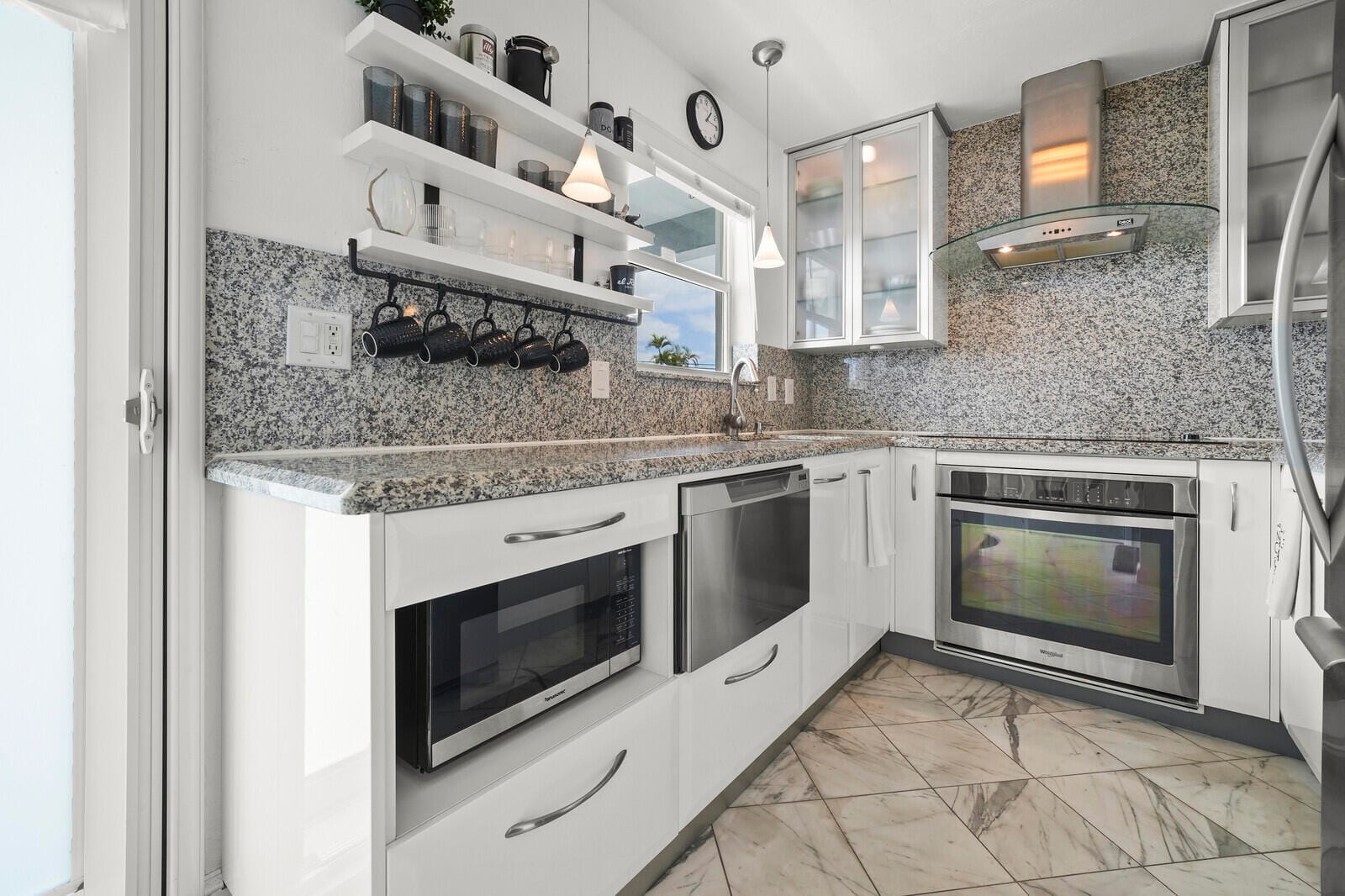 1444 SE 15th Court 103 — photo 9