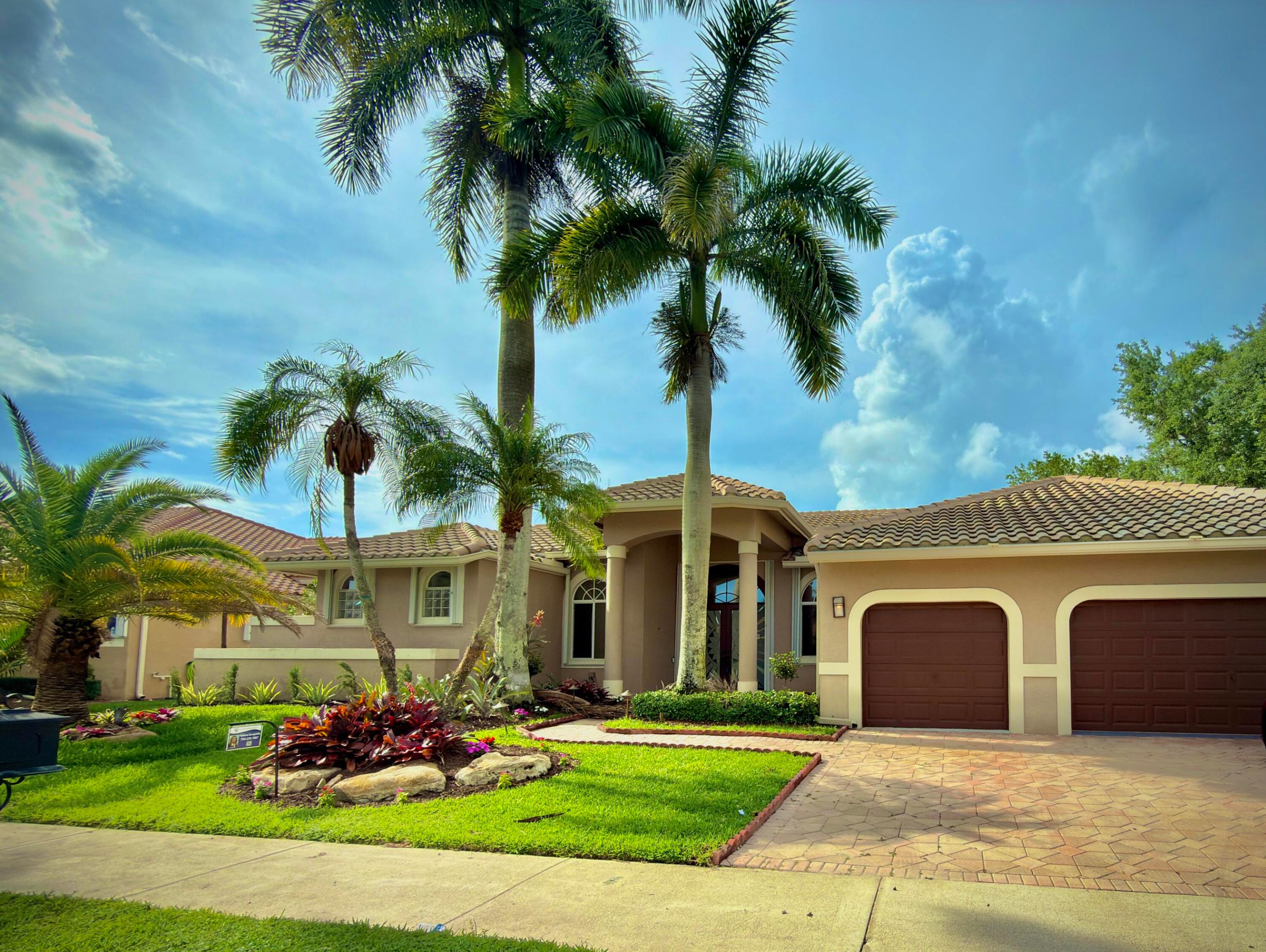 2579 Mayfair Lane, Weston, FL 33327, Weston
