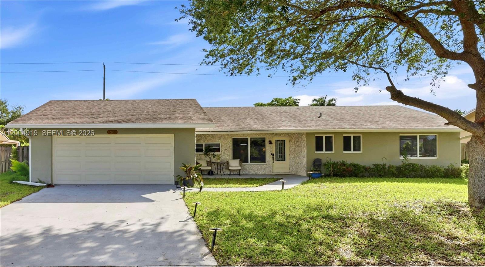 1200 Rowayton Circle, Wellington, FL 33414, Wellington
