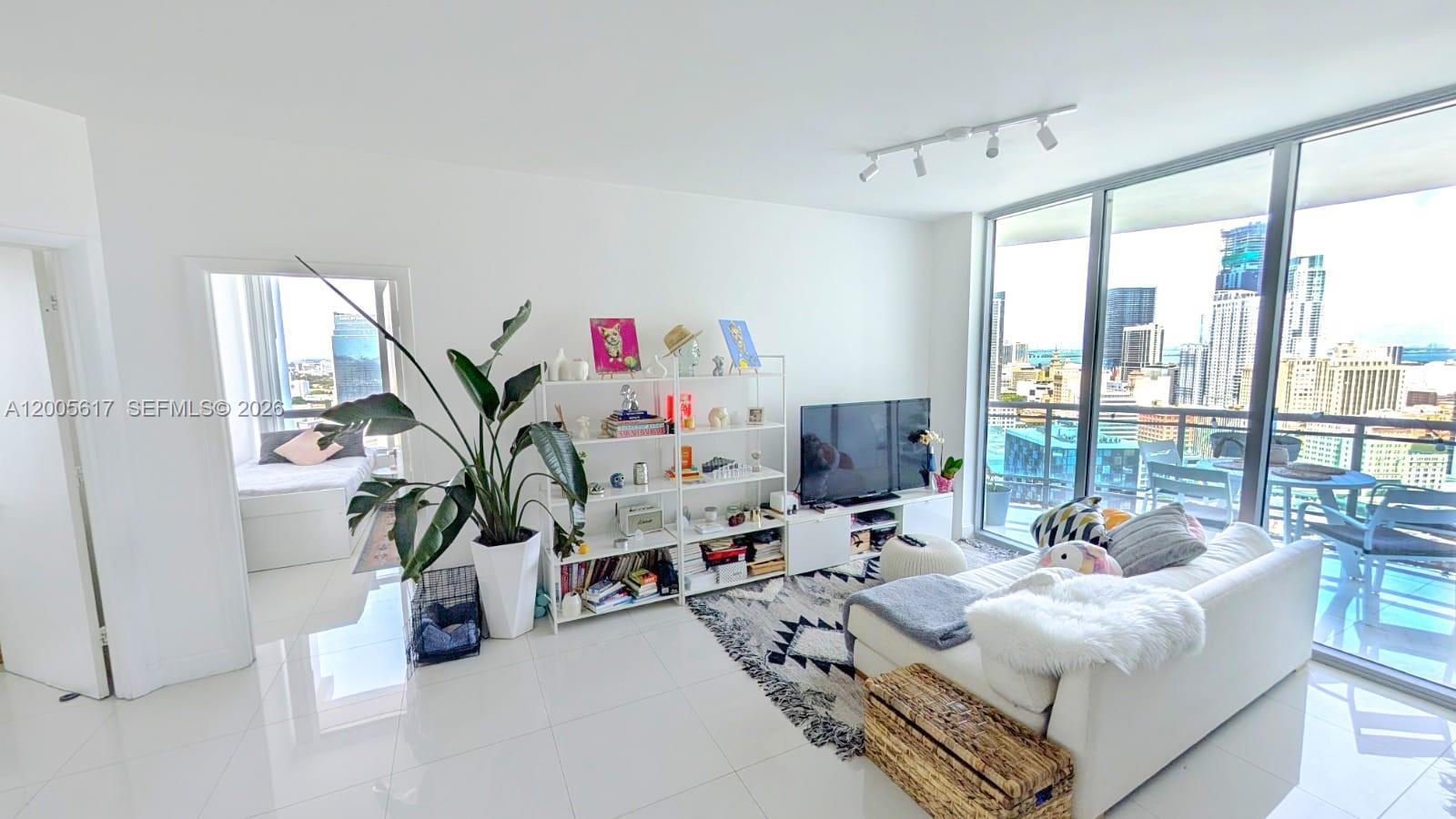 350 S Miami Avenue 2813, Miami, FL 33130, Miami