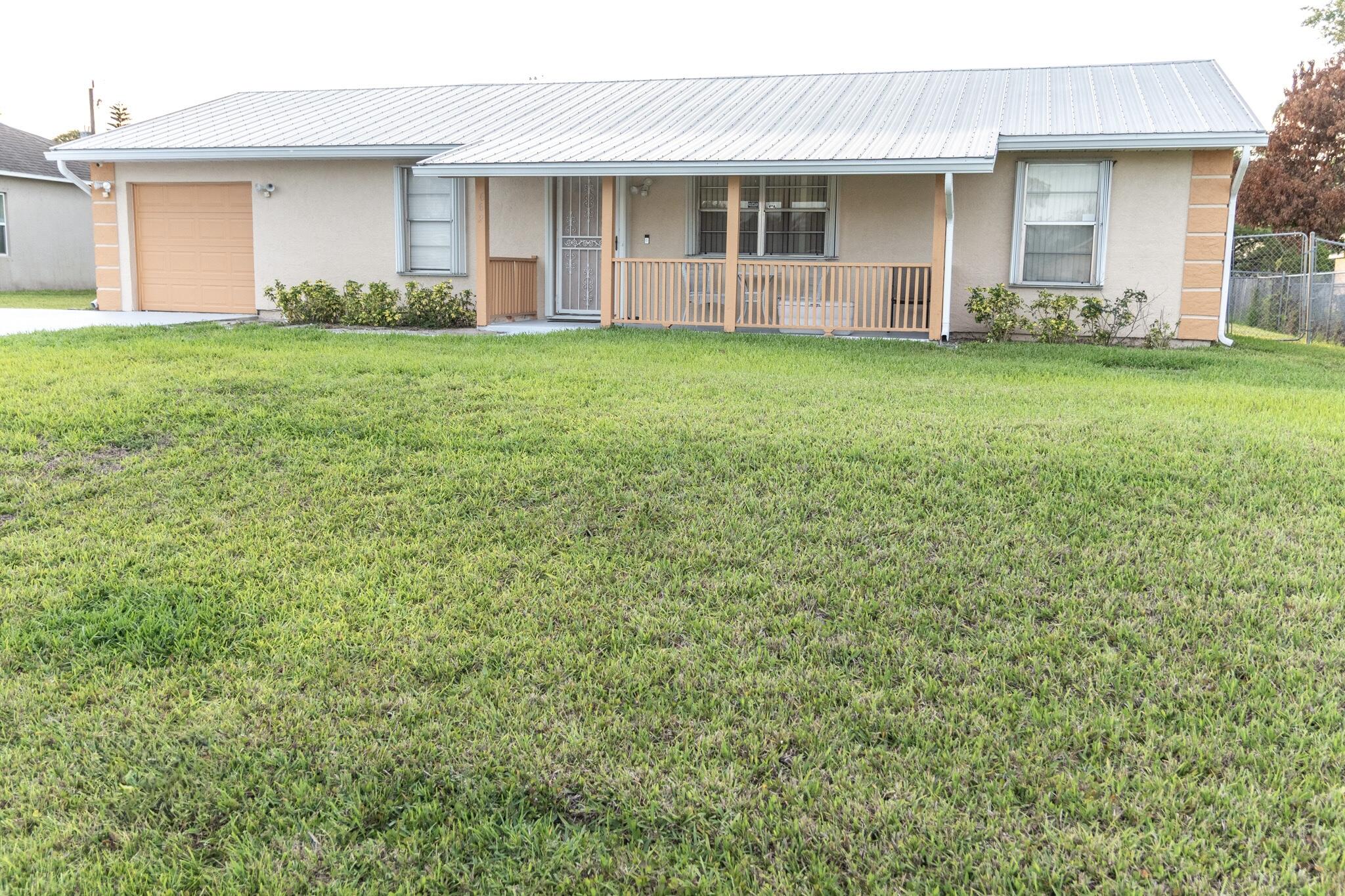 662 NW Bayshore Boulevard, Port St. Lucie, FL 34983, Port St Lucie