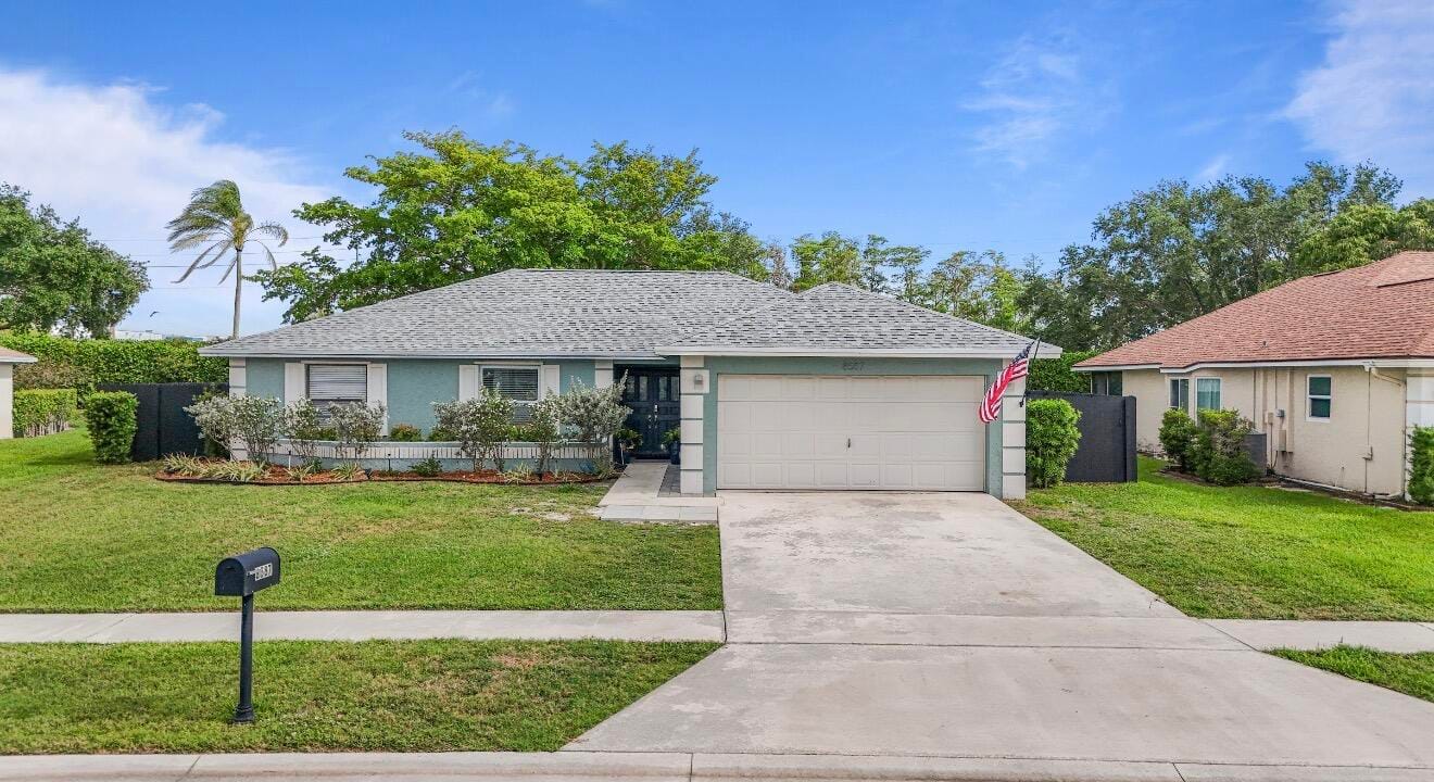 8587 White Egret Way, Lake Worth, FL 33467