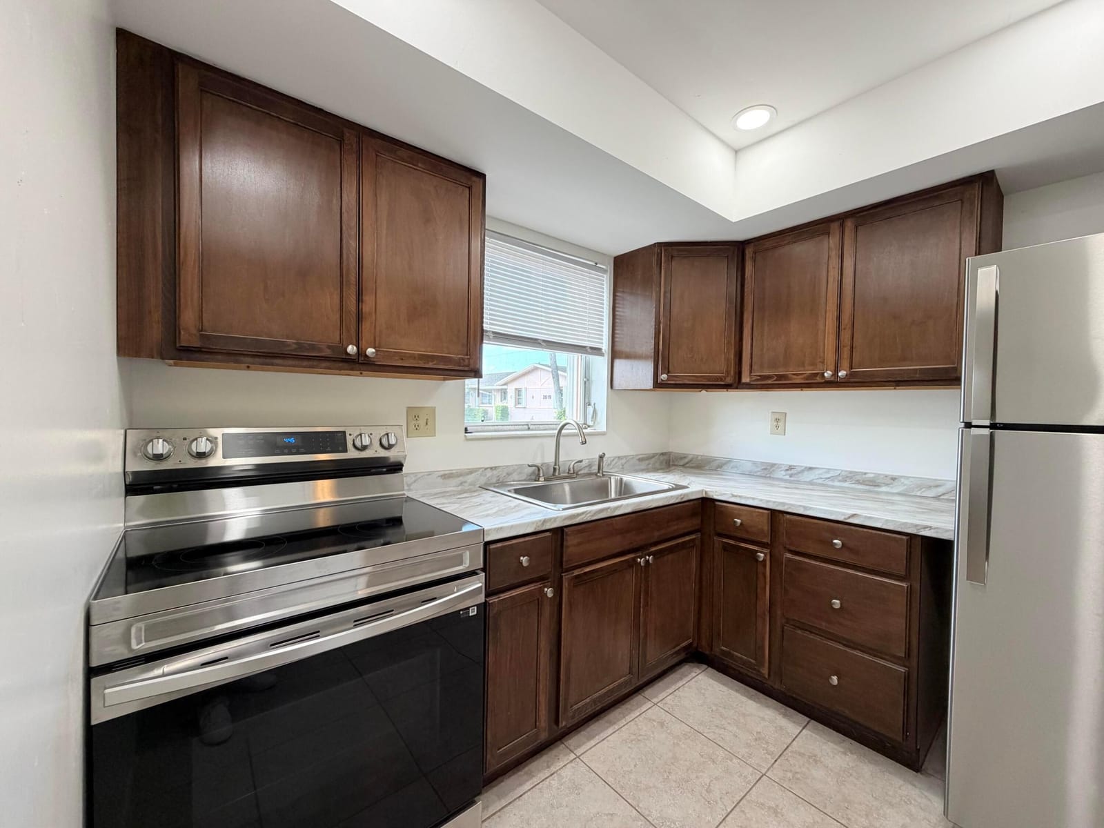 2607 Dudley Drive W L — photo 6