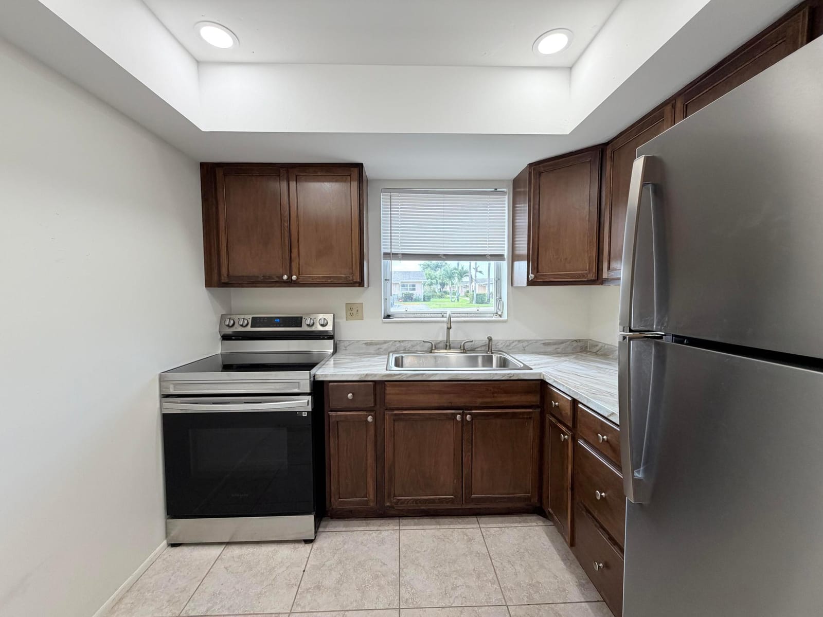 2607 Dudley Drive W L — photo 10