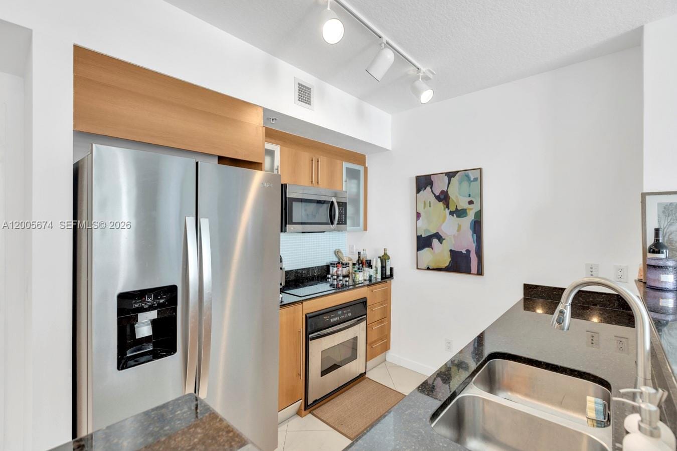 335 S Biscayne Boulevard 3408, Miami, FL 33131 photo 4