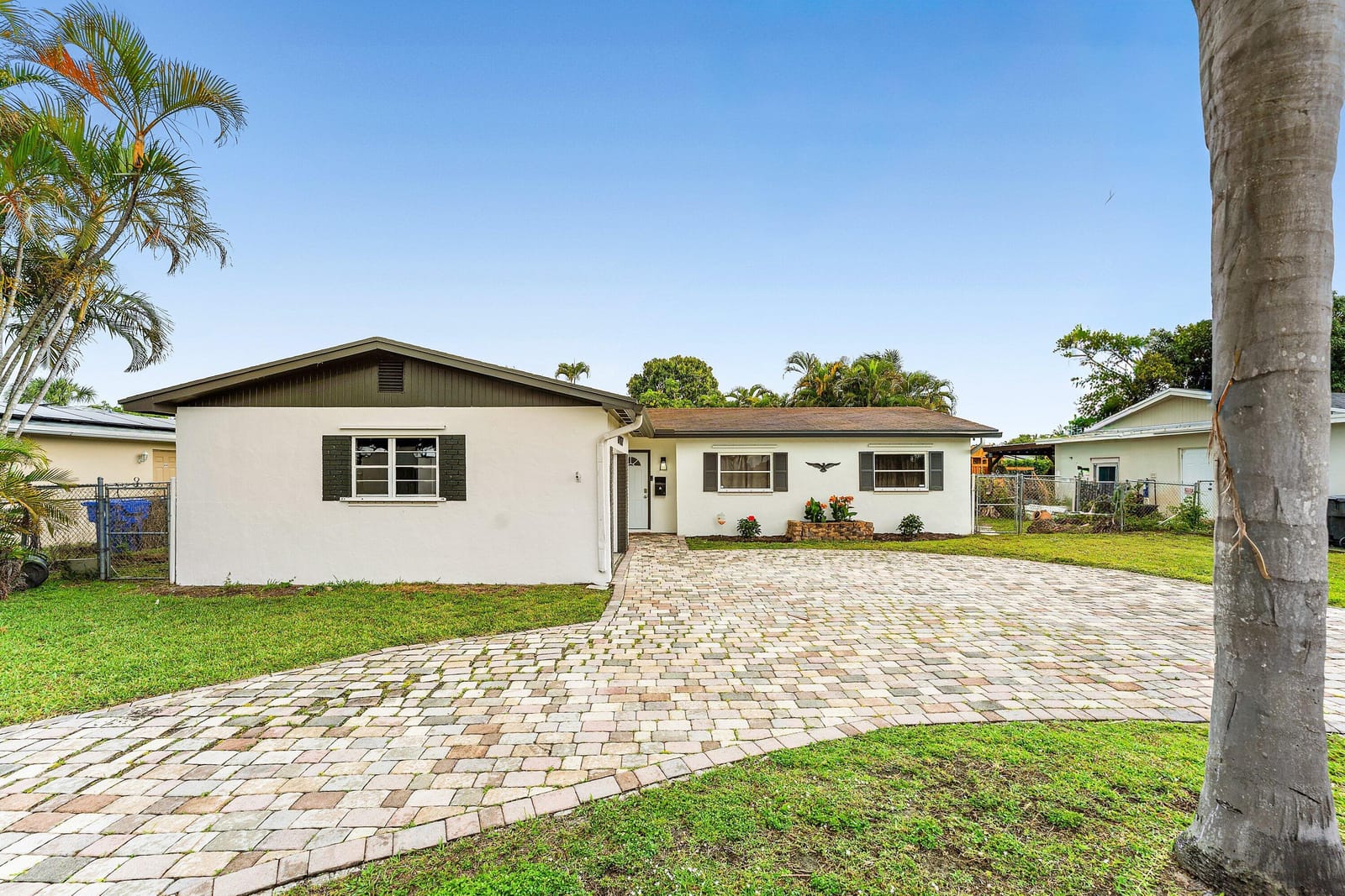 6407 Boulevard Of Champions Boulevard Of Champions, North Lauderdale, FL 33068 photo 2
