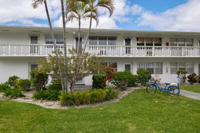 197 Andover H, West Palm Beach, FL 33417