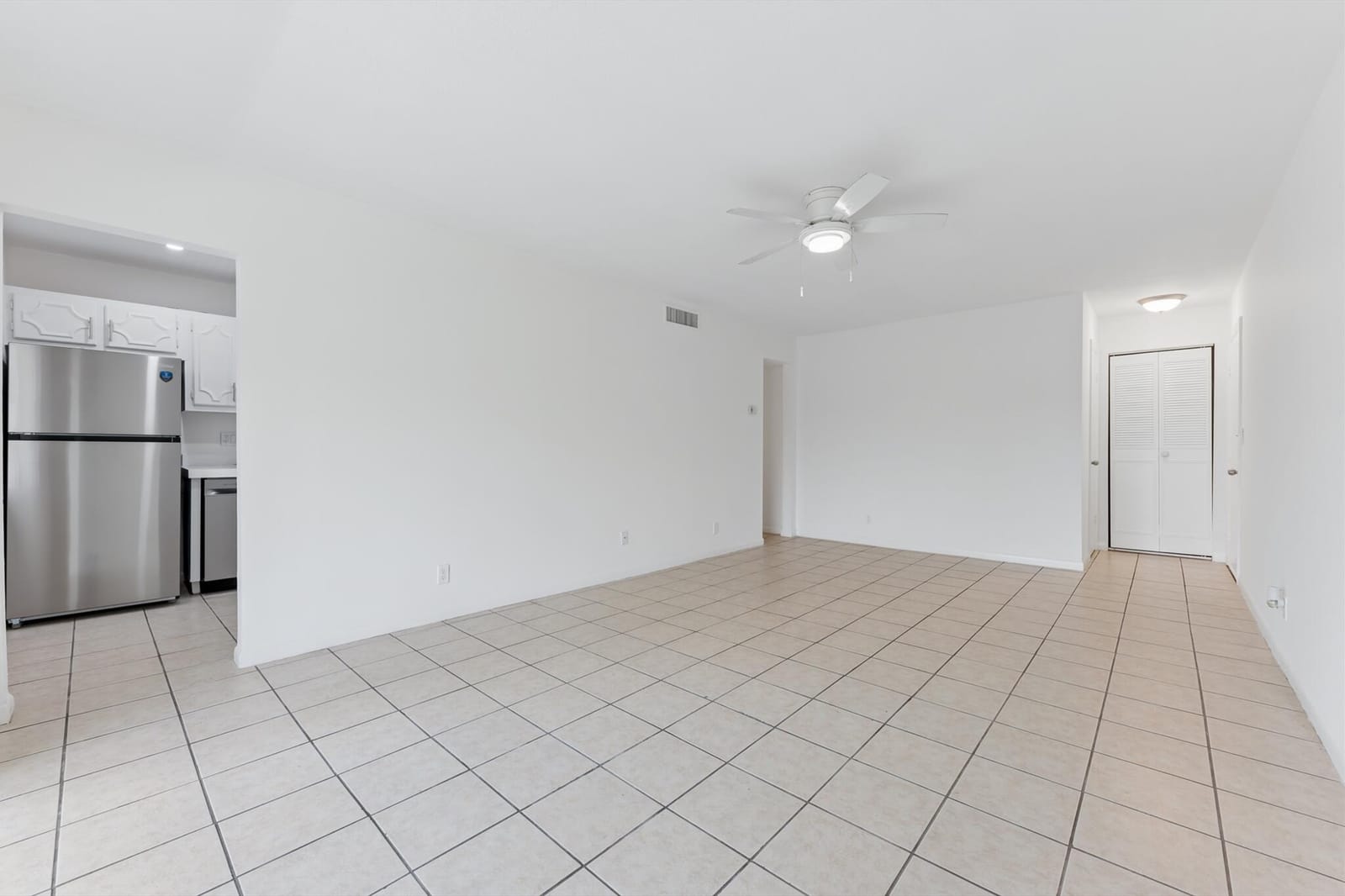 126 Sparrow Drive 10b, Royal Palm Beach, FL 33411 photo 8