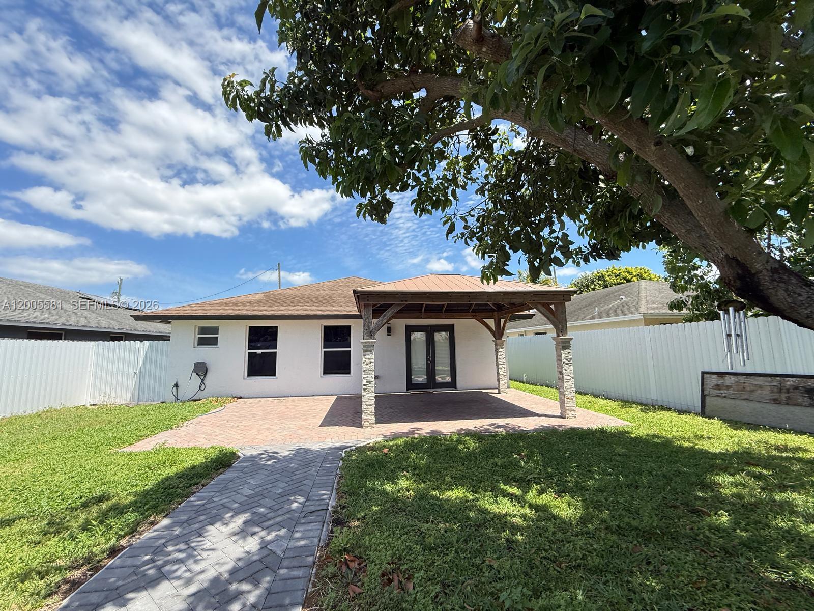 123 1st Street 123, West Palm Beach, FL 33413, West Palm Beach