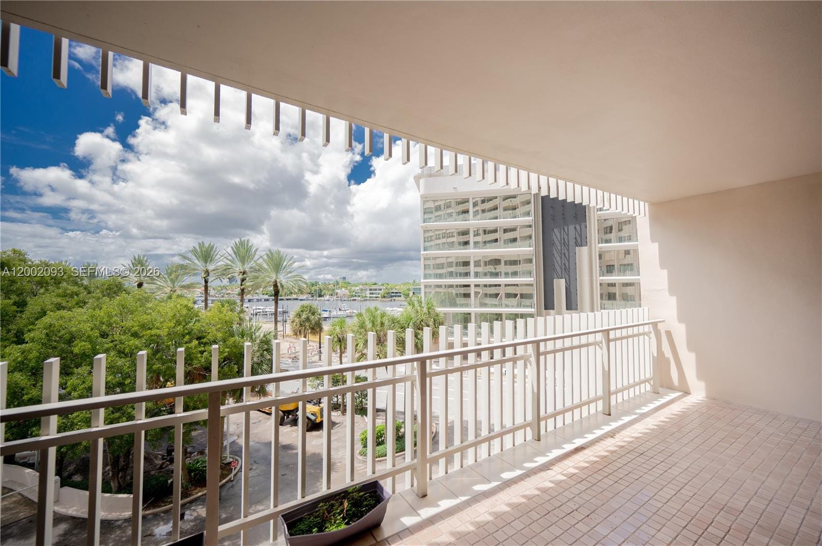 3 Grove Isle Drive C308 — photo 2