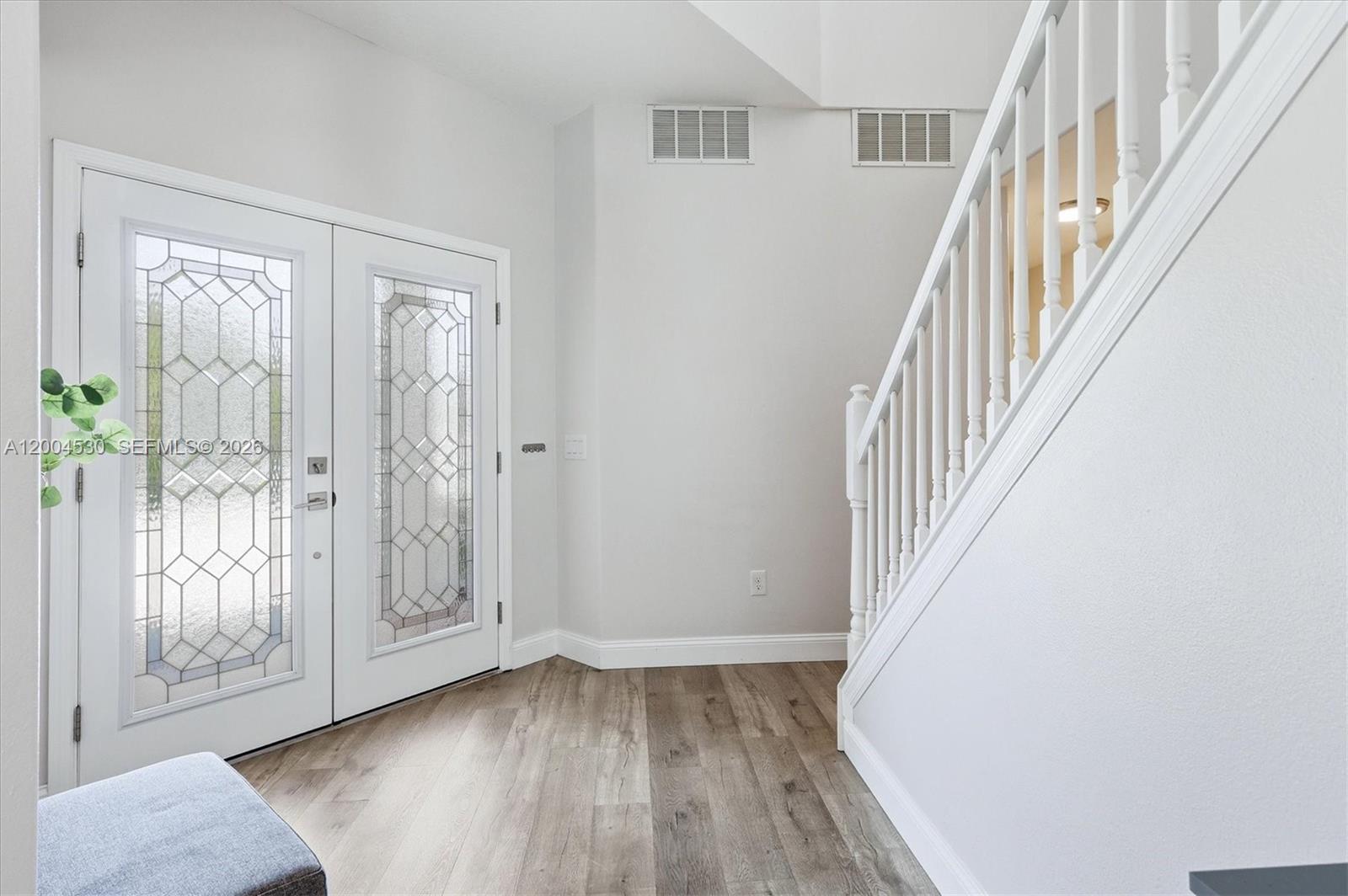 674 Clear Creek Drive — photo 12