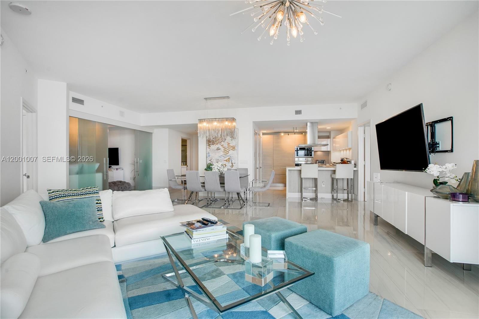 17111 Biscayne Boulevard 2008 — photo 5
