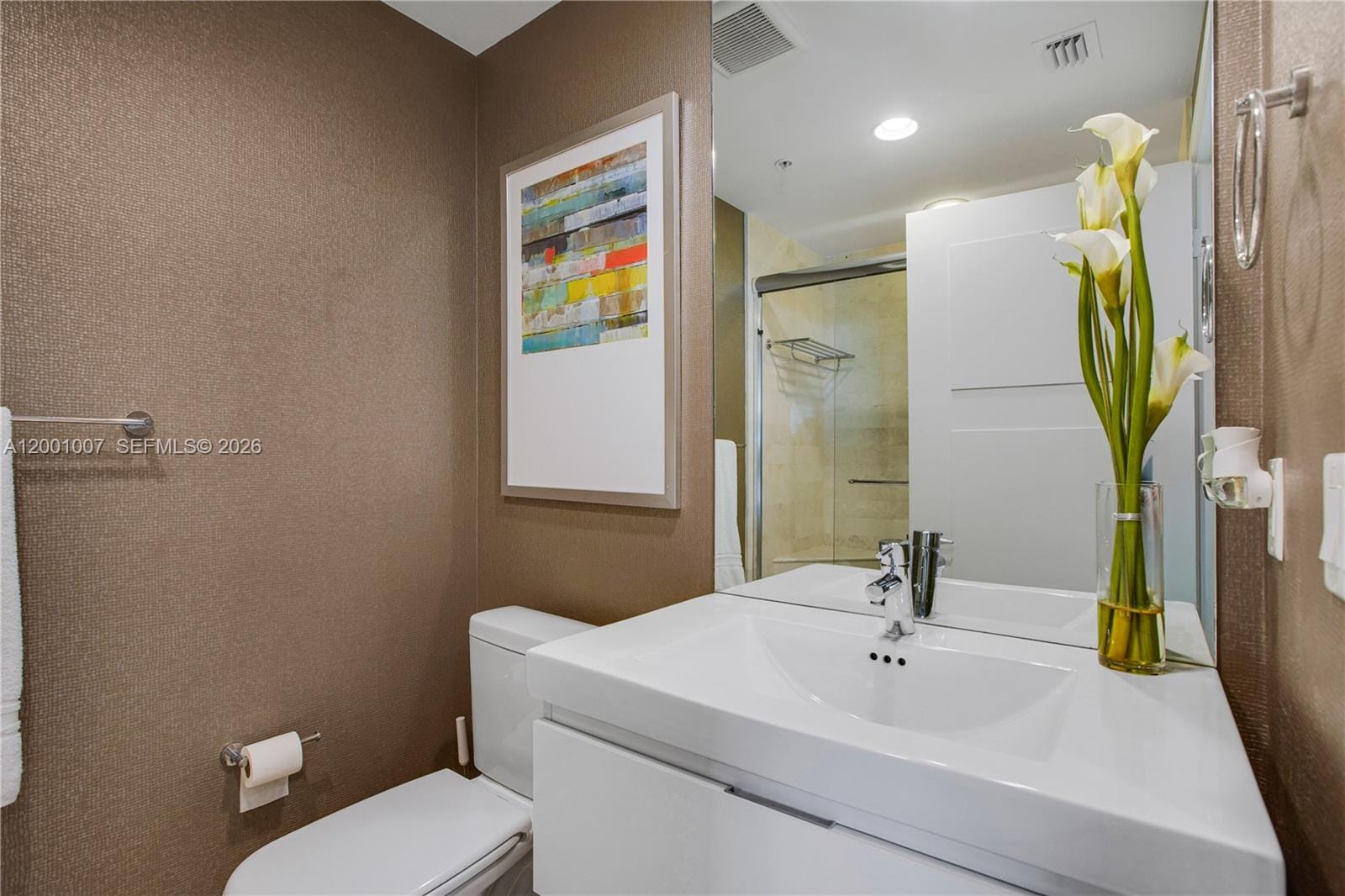 17111 Biscayne Boulevard 2008 — photo 7