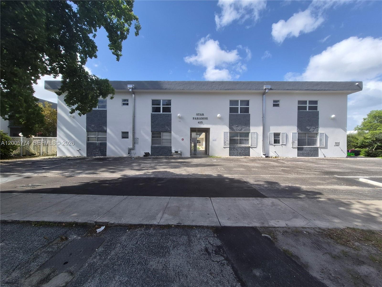 415 NE 2nd Street 202, Hallandale Beach, FL 33009, Hallandale Beach