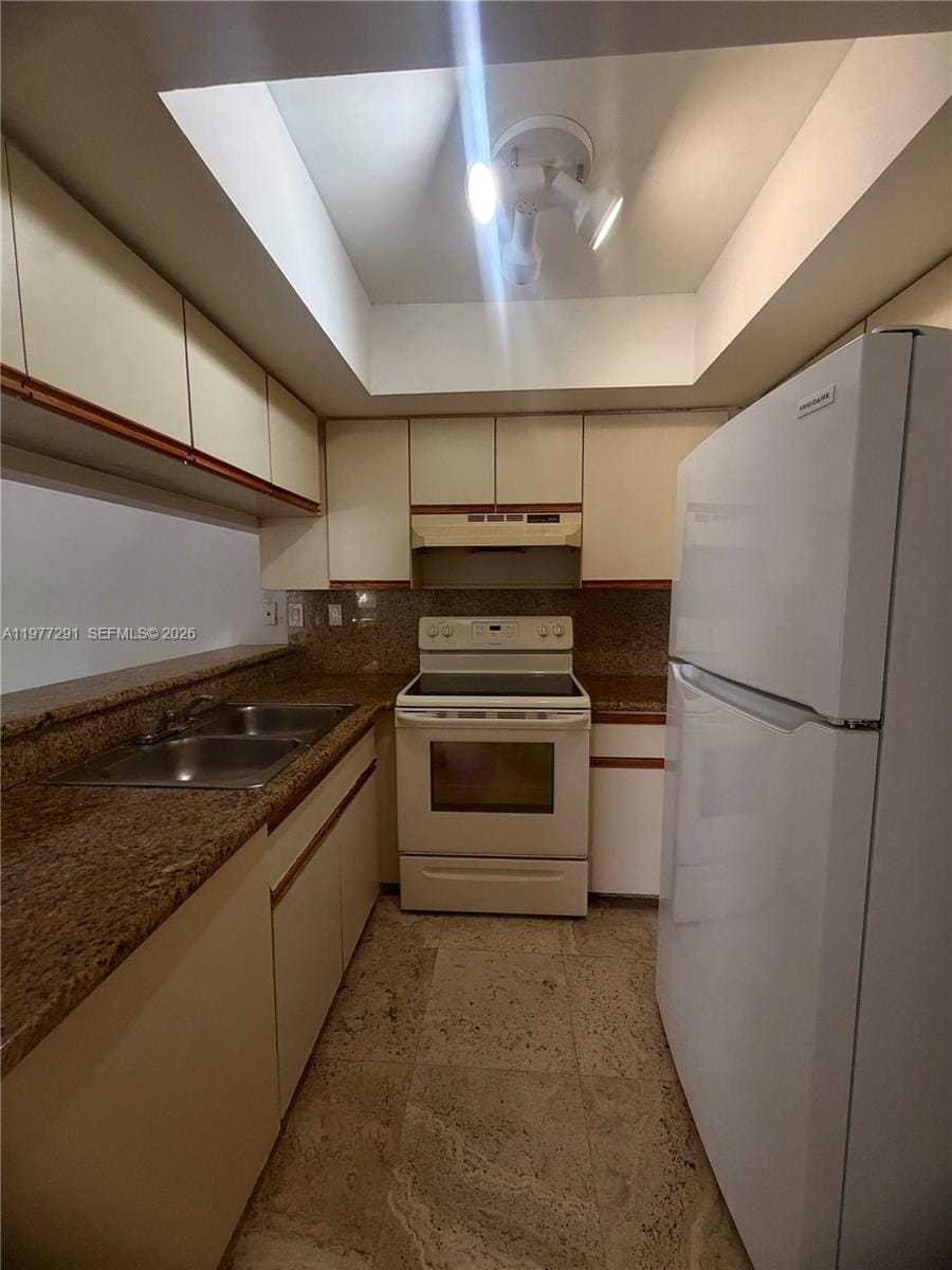 8811 SW 123rd Court 2031 — photo 7