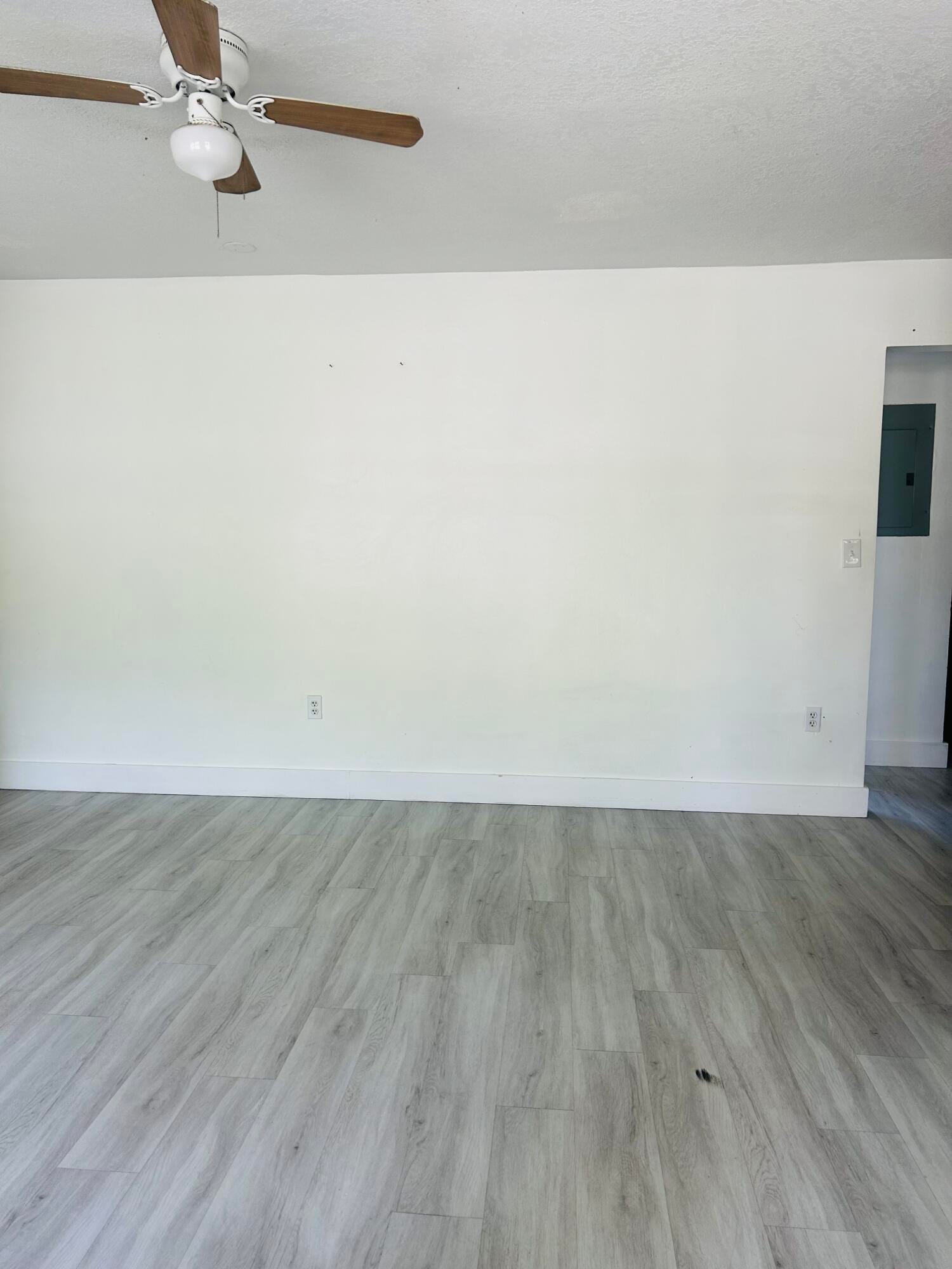 844 NW 3rd Avenue B — photo 9