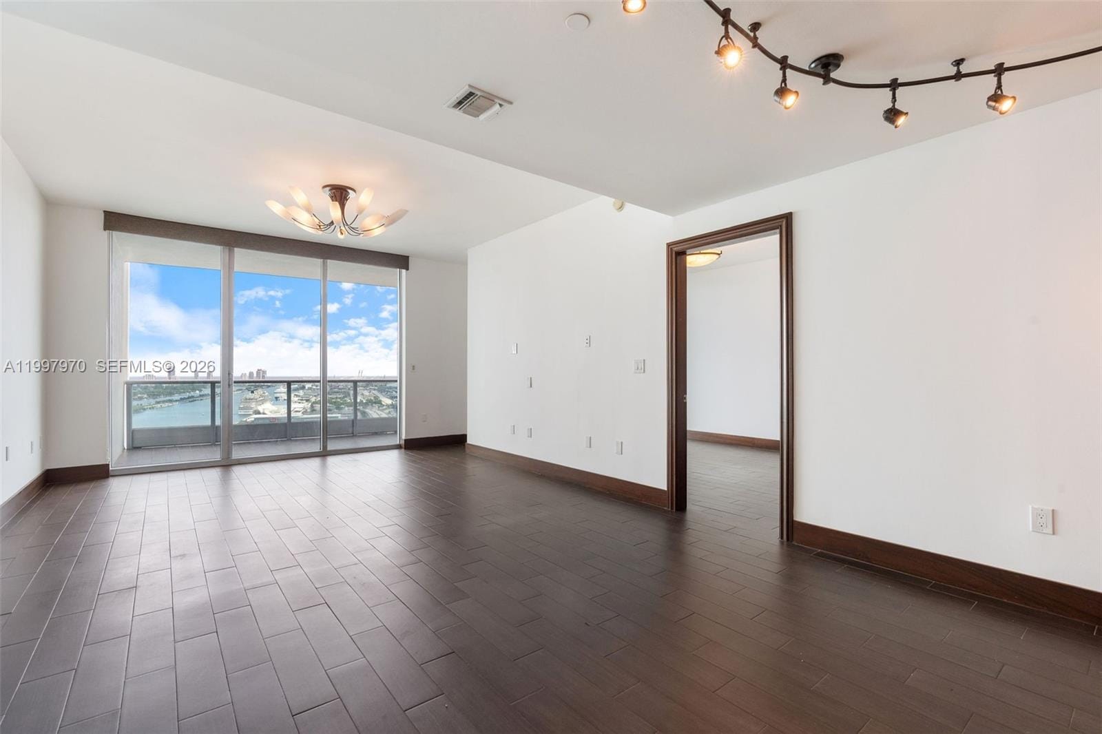 900 Biscayne Boulevard 3502, Miami, FL 33132 photo 13