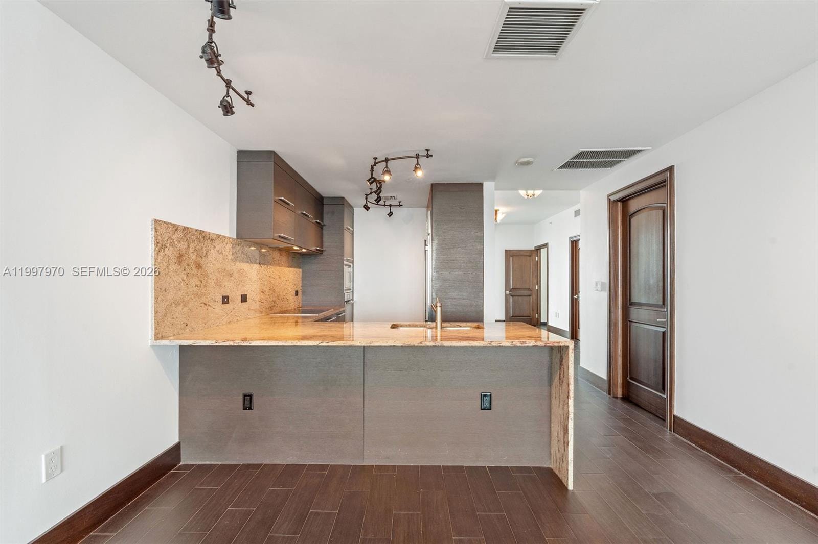 900 Biscayne Boulevard 3502, Miami, FL 33132 photo 14
