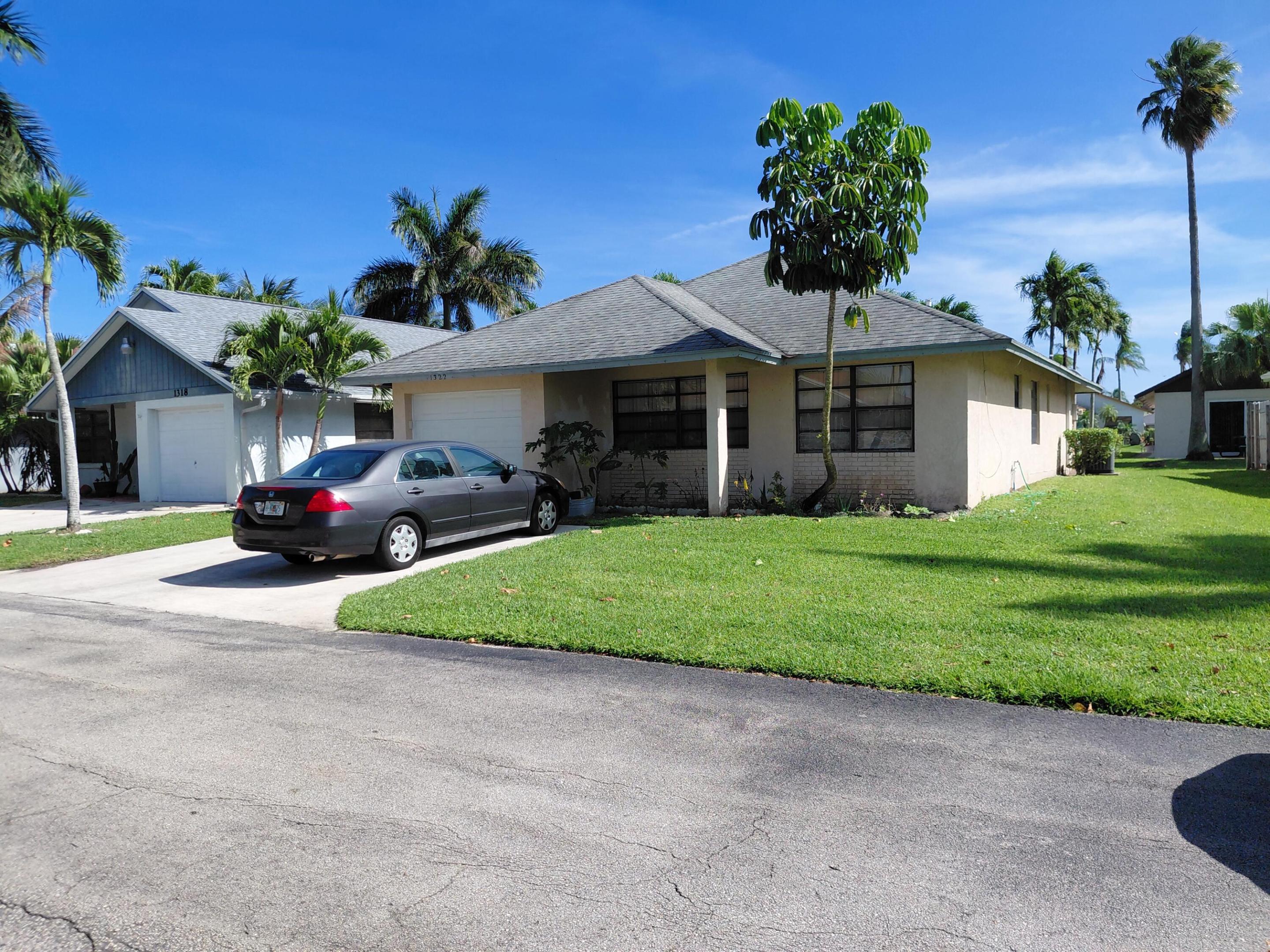 1322 Pines Lane, West Palm Beach, FL 33415, West Palm Beach
