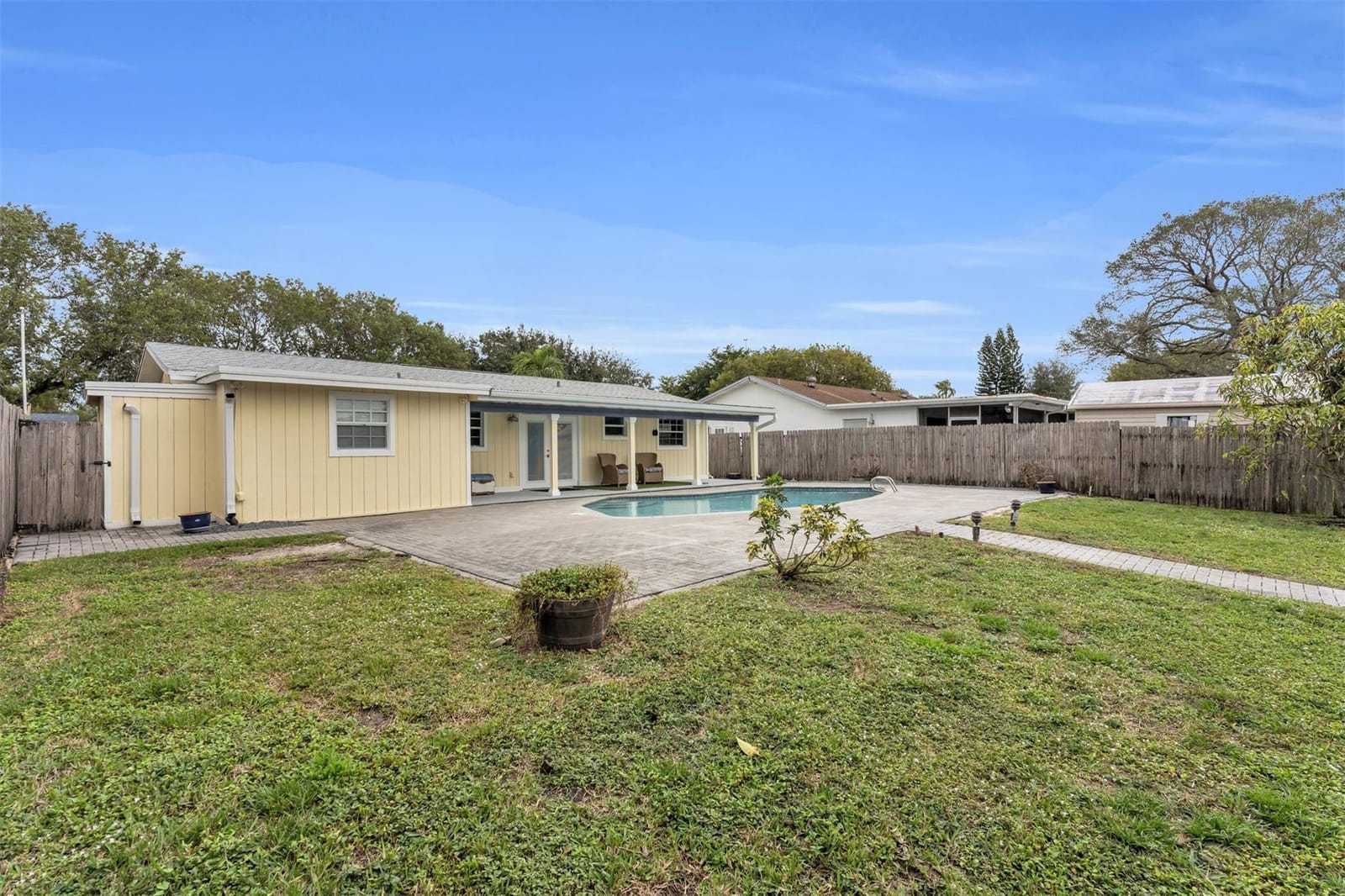 9860 NW 3rd Street, Pembroke Pines, FL 33024 photo 25