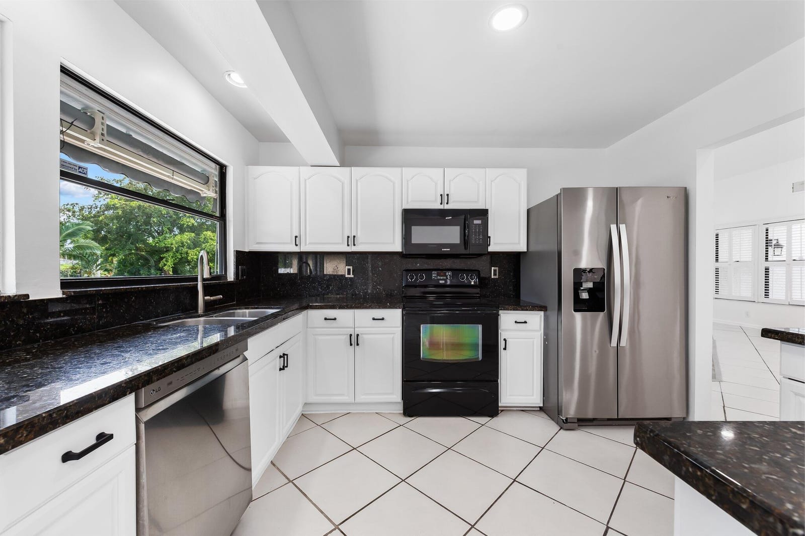 9718 Lancaster Place — photo 5