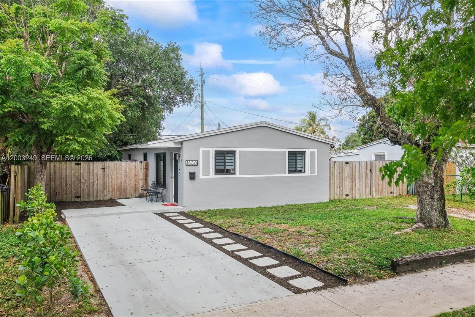 1530 N 69th Way, Hollywood, FL 33024 photo 21