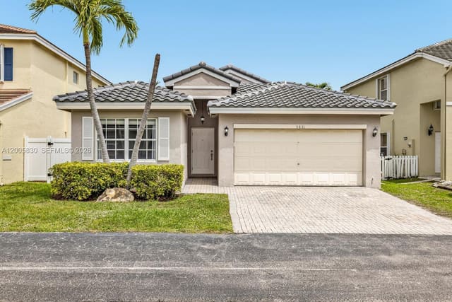 5861 S Sable Circle, sold in Great Horizons Park, Margate, FL