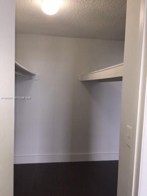 486 NW 165th St Road B-405, Miami, FL 33169 photo 17