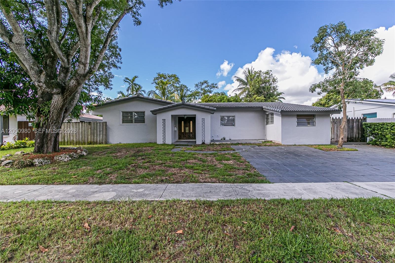 840 NE 182nd Terrace, North Miami Beach, FL 33162, North Miami Beach