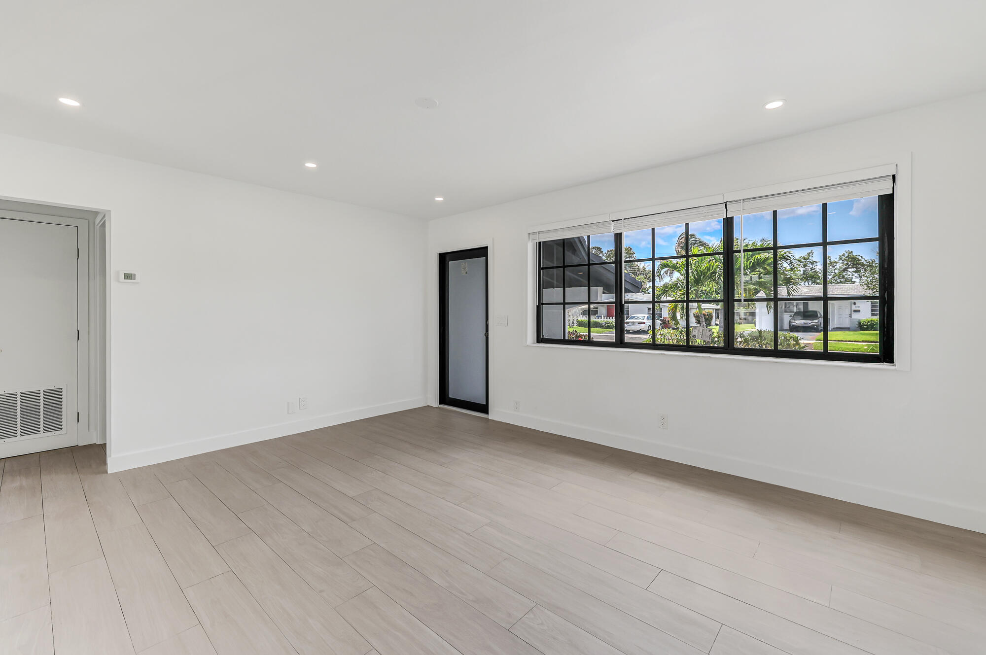 101 NE 57th Court — photo 8