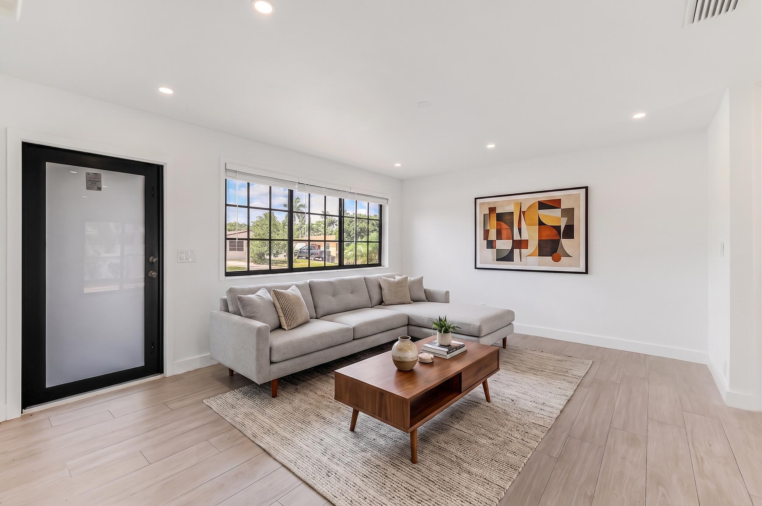 101 NE 57th Court — photo 9