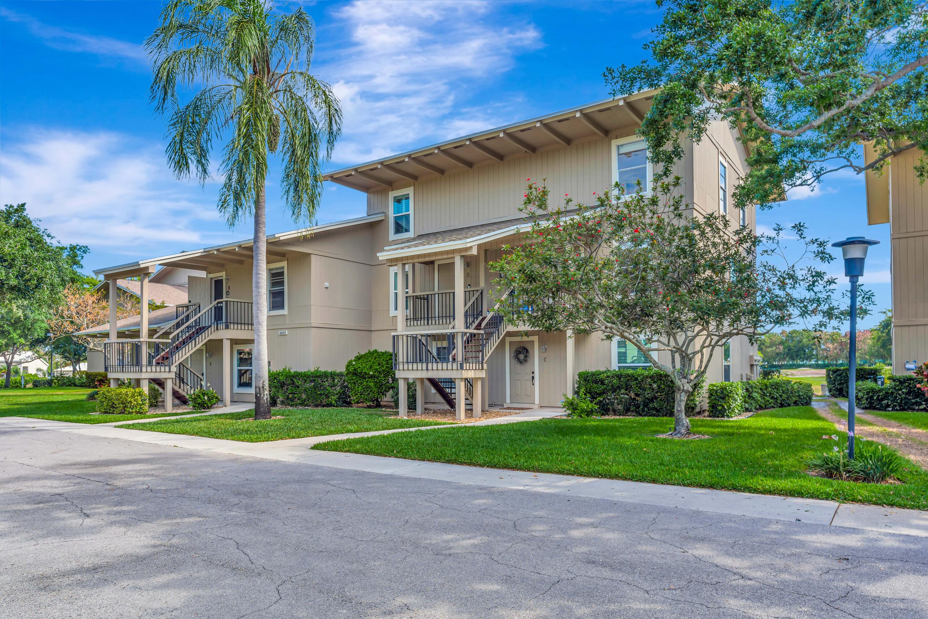 18419 SE Wood Haven Lane B, Tequesta, FL 33469, Tequesta