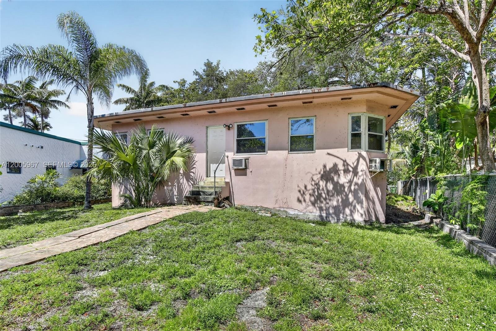 1126 SE 2nd Avenue, Fort Lauderdale, FL 33316 photo 12