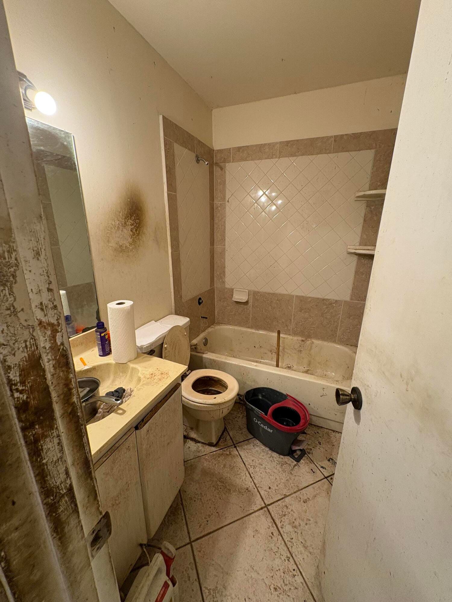 5586 N Lakewood Cir Circle E A, Margate, FL 33063 photo 20
