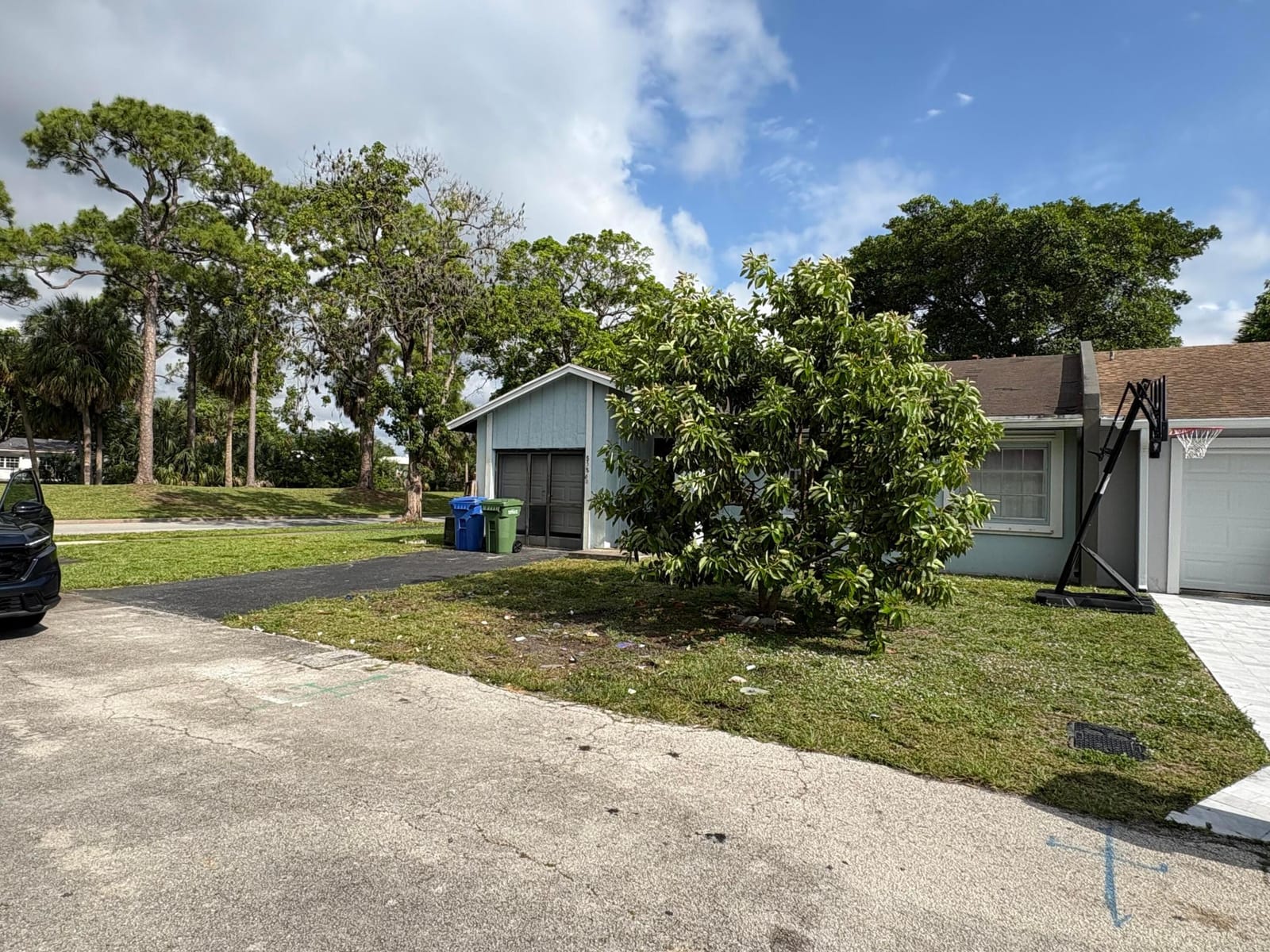 5586 N Lakewood Cir Circle E A — photo 3