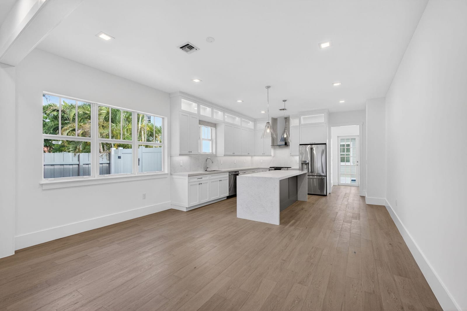 1017 Ardmore Road, West Palm Beach, FL 33401 photo 13