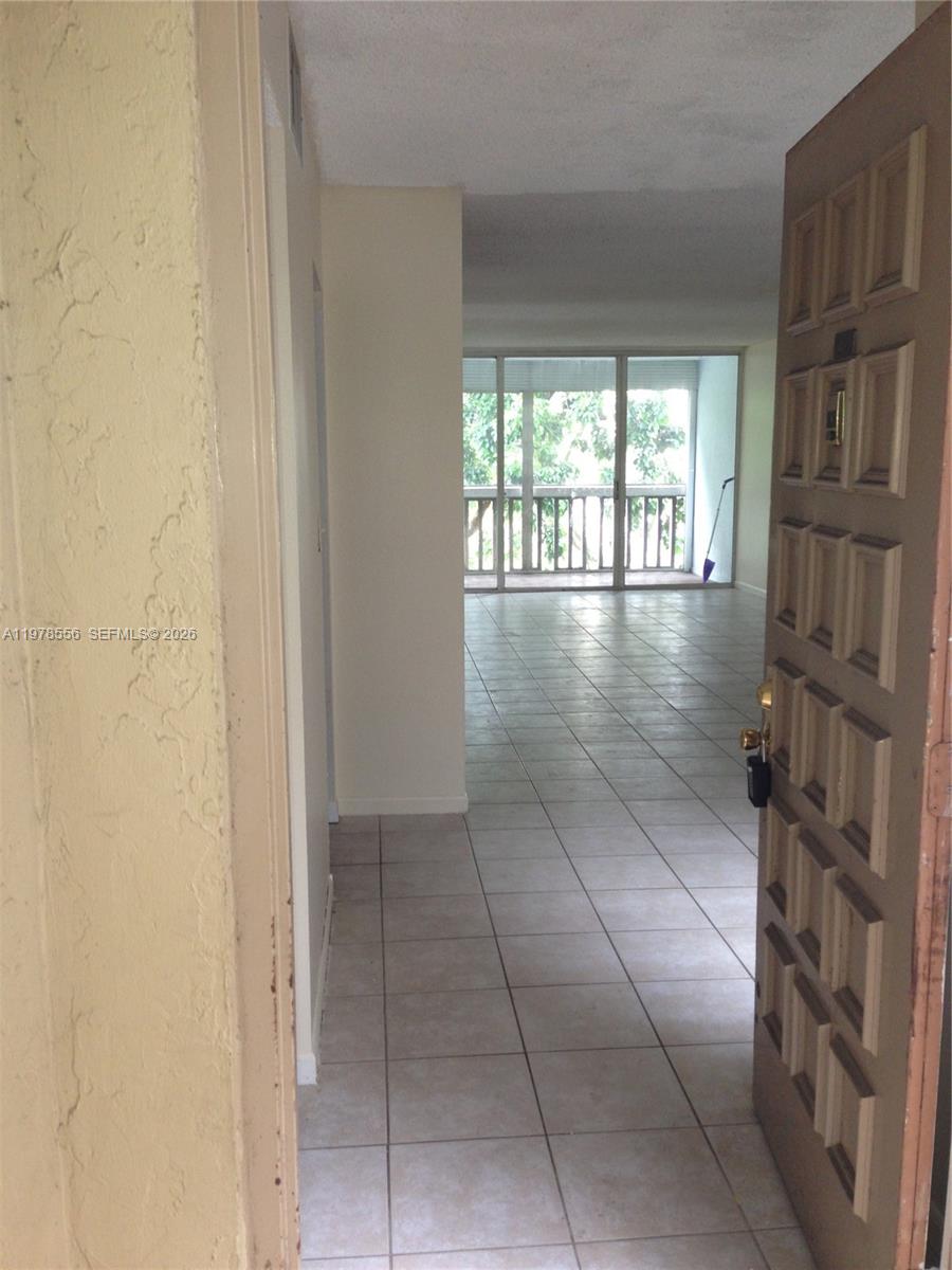 7031 Environ Boulevard 221, Lauderhill, FL 33319, Lauderhill