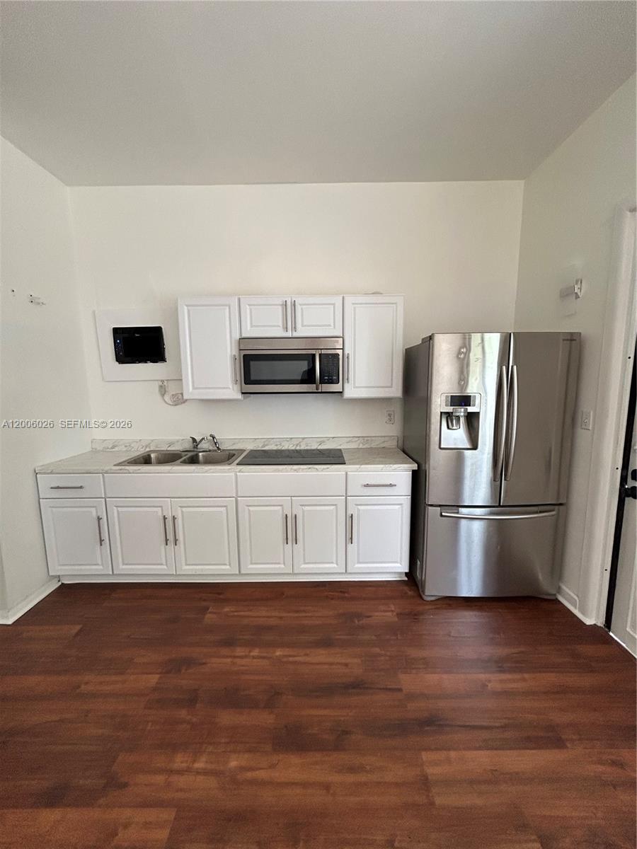 2516 Cleveland Street b, Hollywood, FL 33020, Hollywood