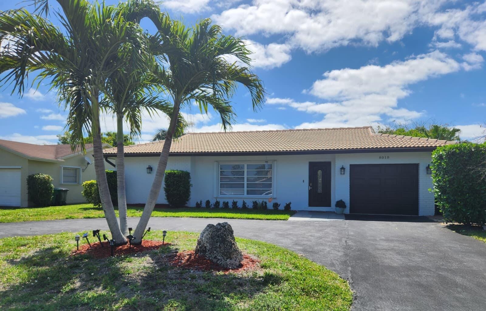 2 bedroom home for sale at 8018 100th, Tamarac, FL 33321 — $510,000