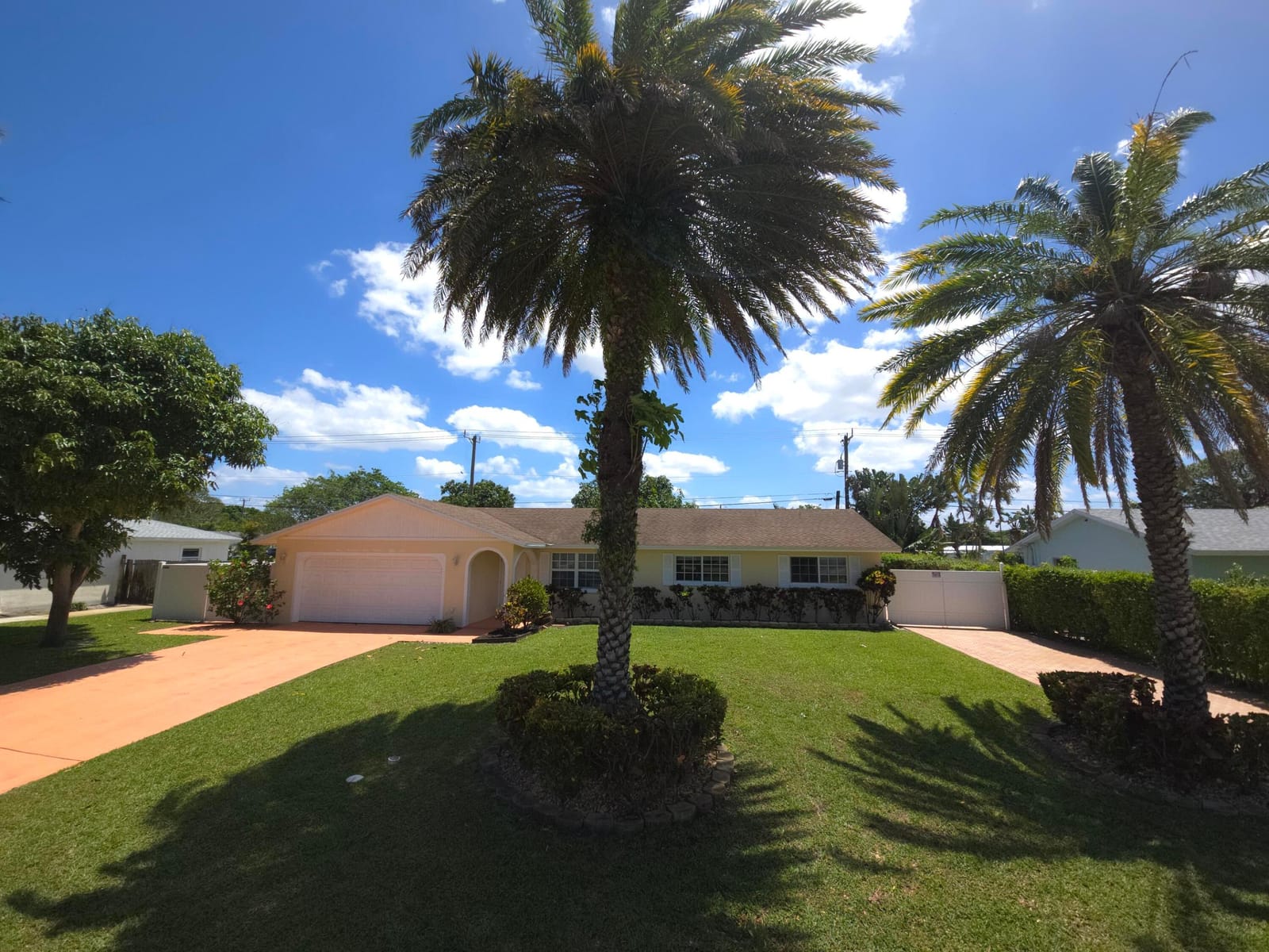 4554 Franwood Drive — photo 9