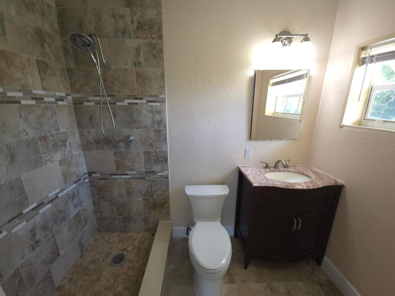 4554 Franwood Drive — photo 11