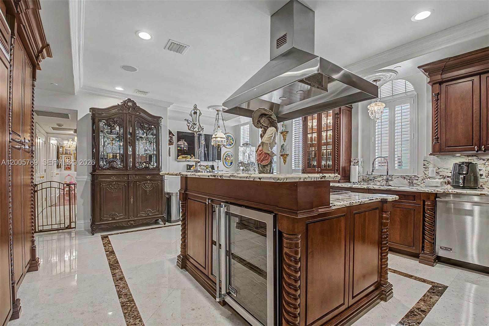 600 Coral Way 5, Coral Gables, FL 33134, Coral Gables