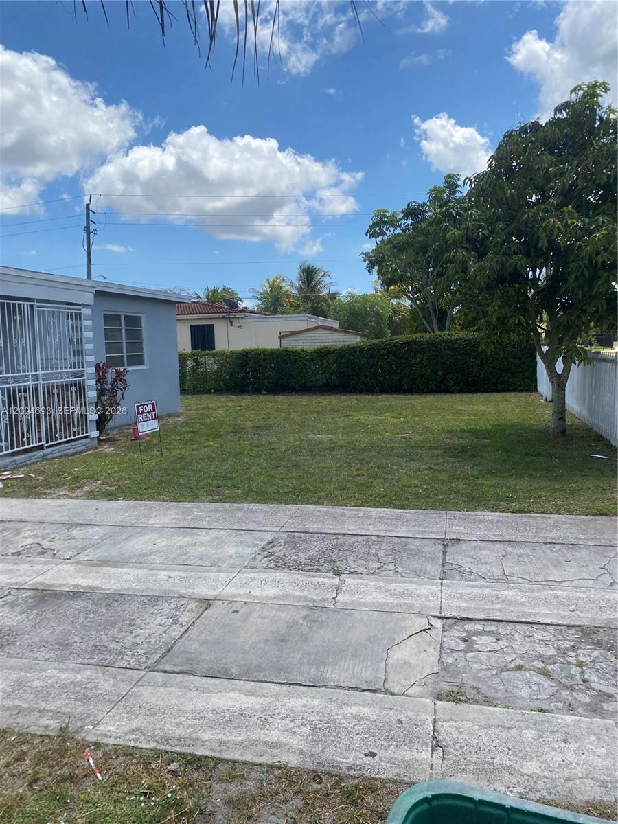 14315 NW 12th Avenue, Miami, FL 33168