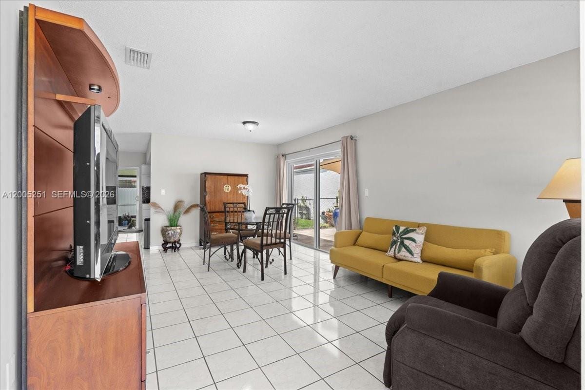 13226 NW 5th Terrace, Miami, FL 33182 photo 4