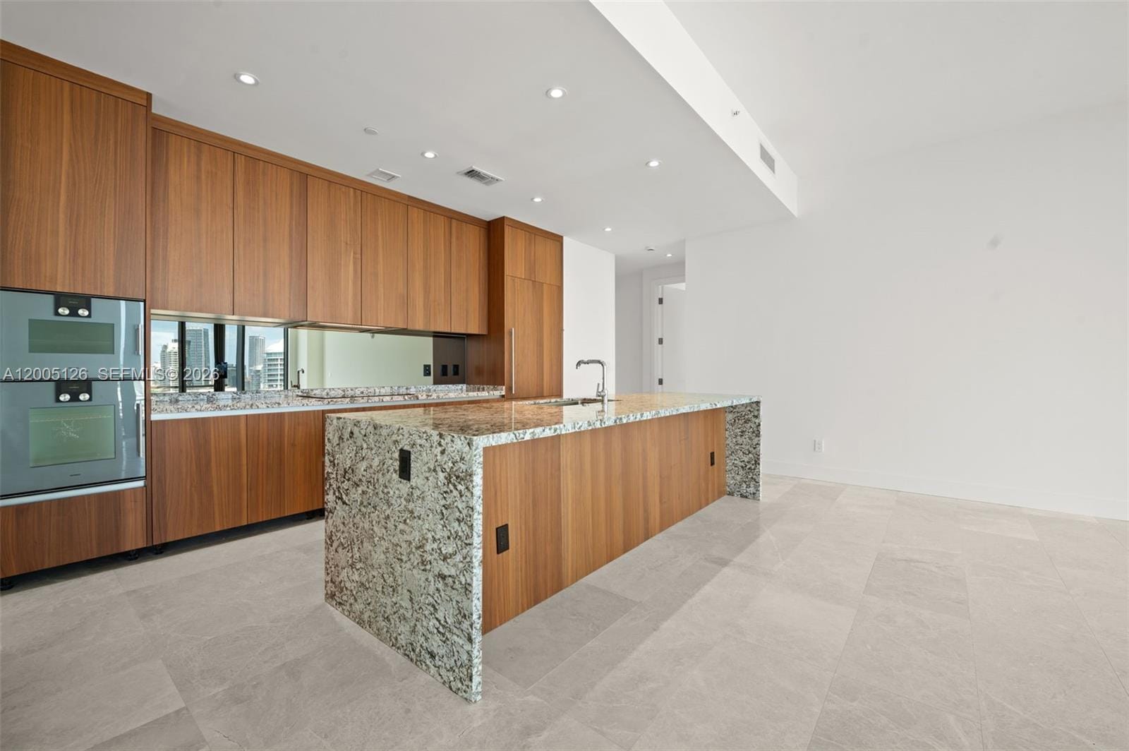 175 SE 25 Road 2604, Miami, FL 33129 photo 12