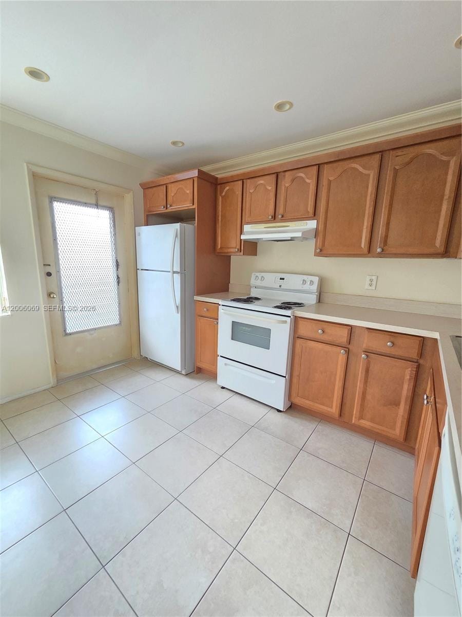 1000 NE 14th Avenue 210, Hallandale Beach, FL 33009 photo 2