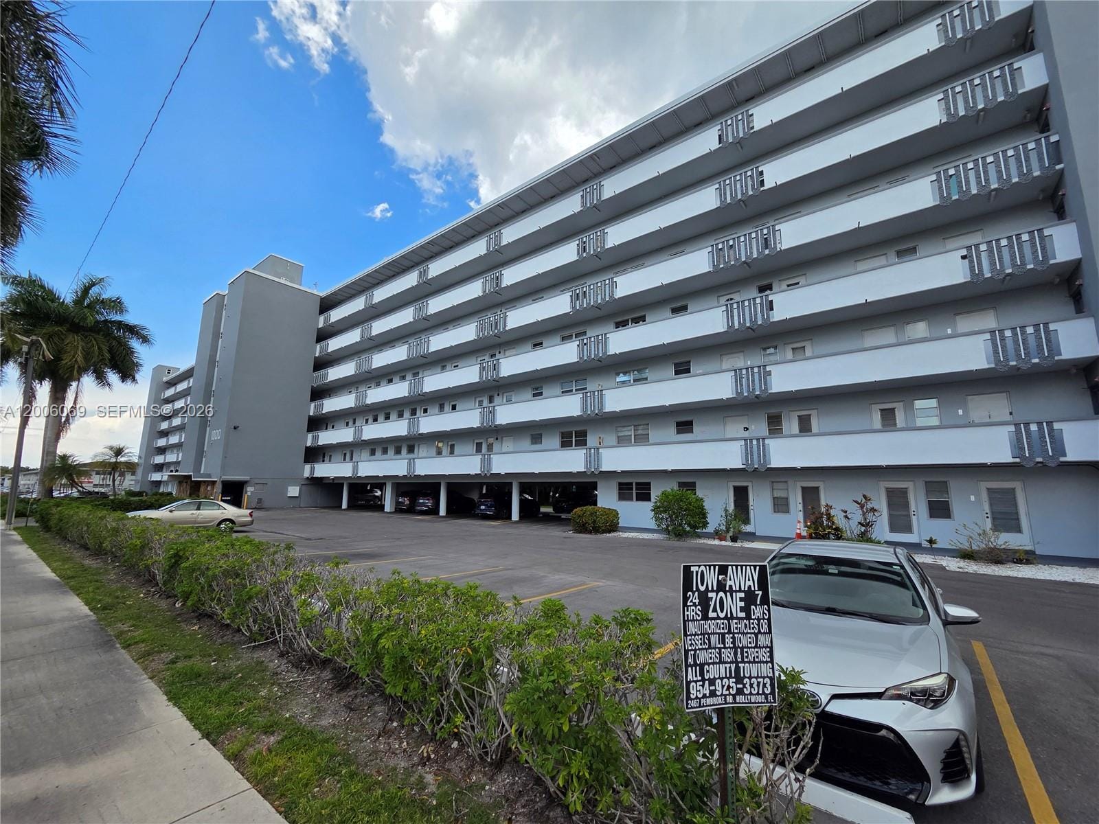1000 NE 14th Avenue 210, Hallandale Beach, FL 33009 photo 19