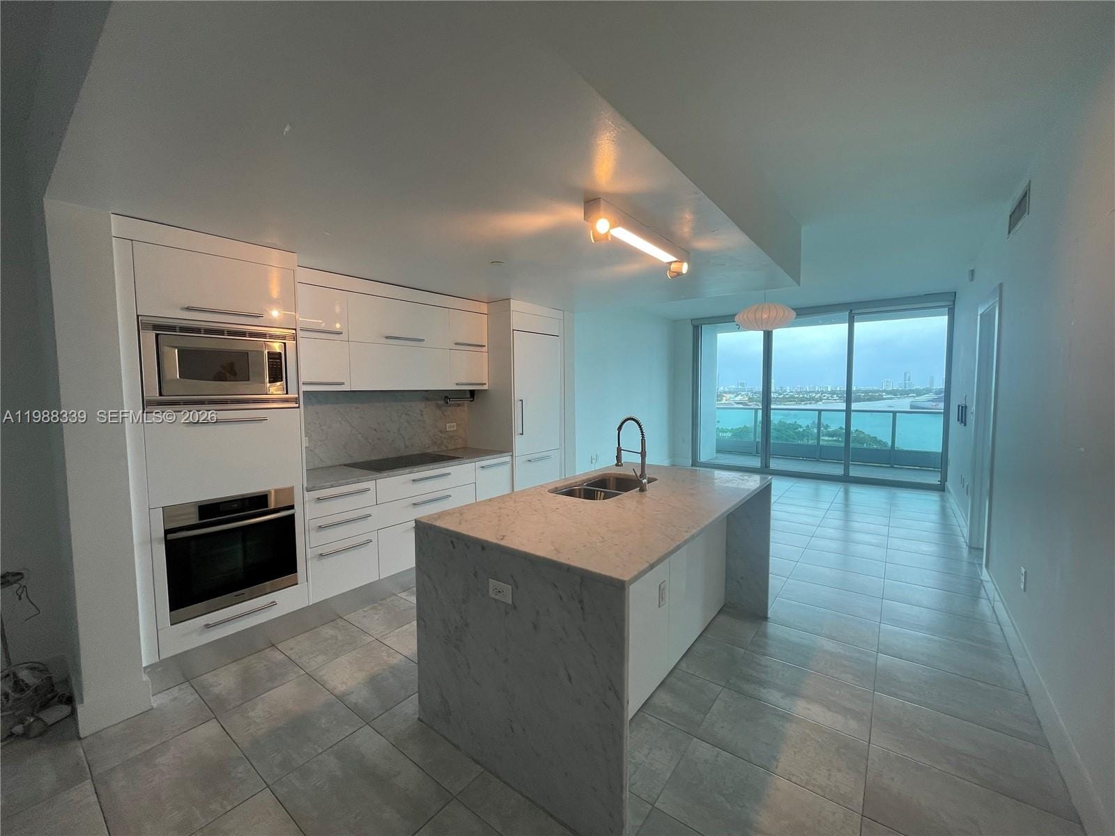 900 Biscayne Boulevard 1704, Miami, FL 33132 photo 12
