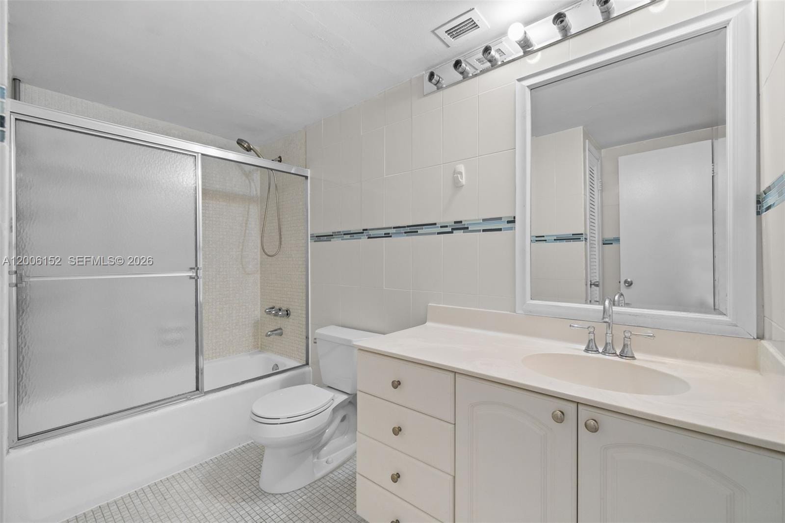 19390 Collins Avenue 1410, Sunny Isles Beach, FL 33160 photo 17