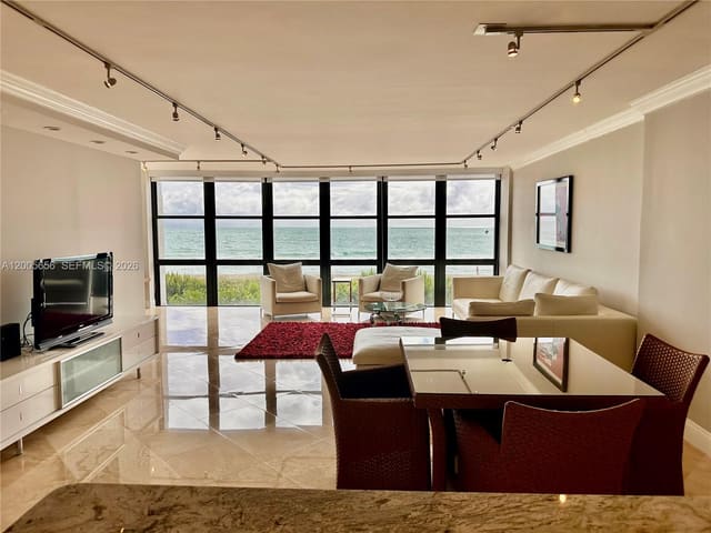 6423 Collins Avenue 306, Miami Beach, FL 33141